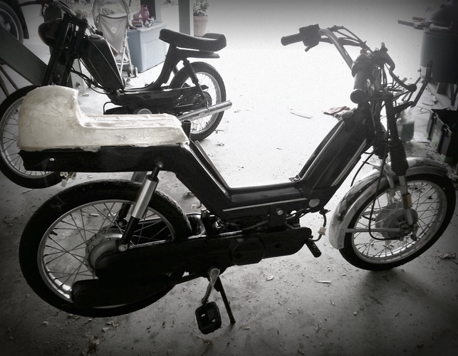 OG Style Cafe - 2001 Kinetic TFR