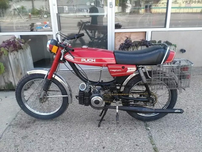 Riots Magnum - 1979 Puch Magnum