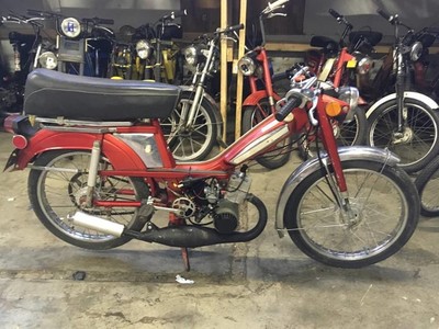 got myself a very rare Mobylette Sp50 build in 1969 in Eibar,Spain. G.A.C.  : r/moped