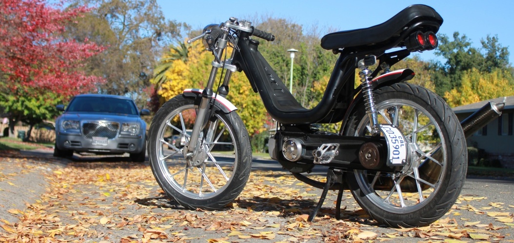 Addiction - 1977 Vespa Grande