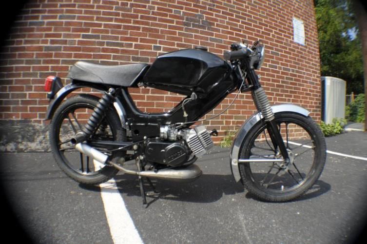 Black Ice - 2000 Tomos Targa LX