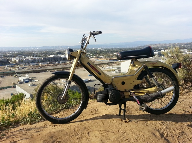 Christoph Breakdance - 1977 Puch Newport