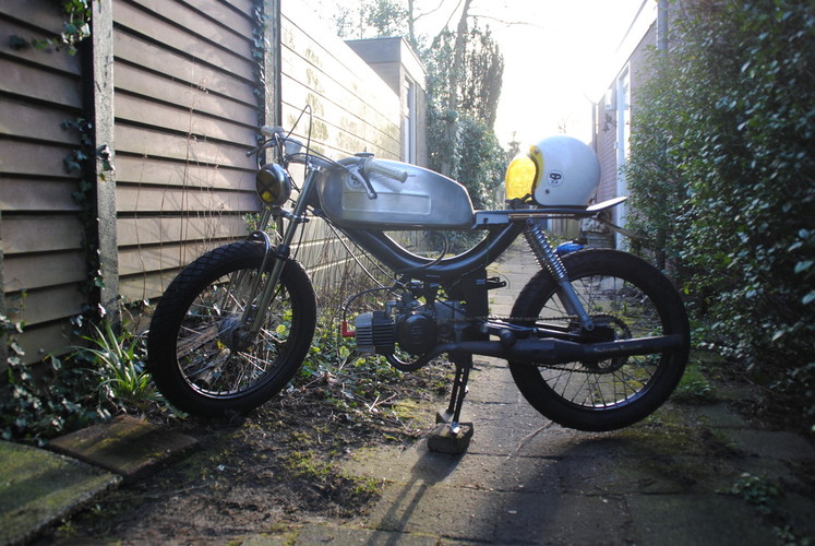 Boulevard Burglars Belly Beast -  Puch Korado