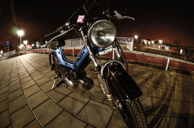 Kick&Flip - 1973 Puch Maxi S