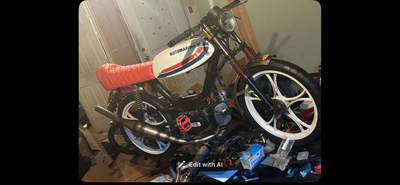 White blur - 1987 Motomarina Sebring