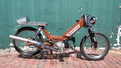 krusty crab - 1978 Gloria Intramotor Blanco