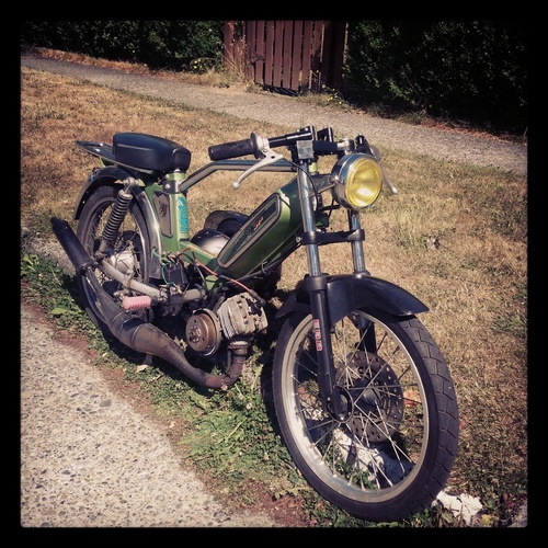 Mr. Grumpyhead - 1978 Peugeot 103 Sport U2