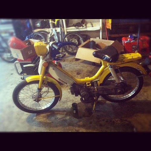 Boyz II Men - 1978 Honda Hobbit