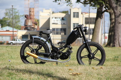 Black Beatrice - 1957 Peugeot BB VCT