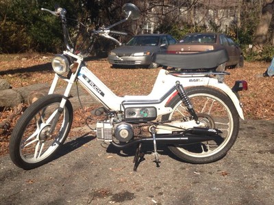 whitelighting - 1977 Puch Maxi