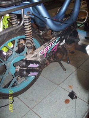 bubble gum - 1979 Vespa Grande Super Deluxe