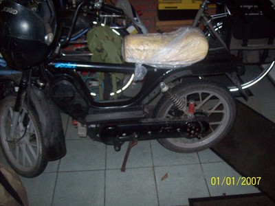 Belgian vespapiaggio super bravo - 1995 Vespa Bravo Super