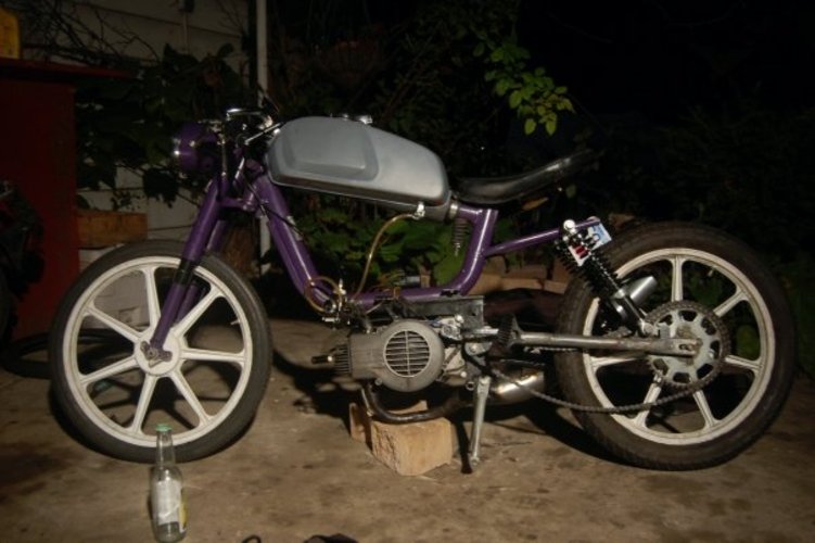 prurple passion - 1977 Cimatti City Bike