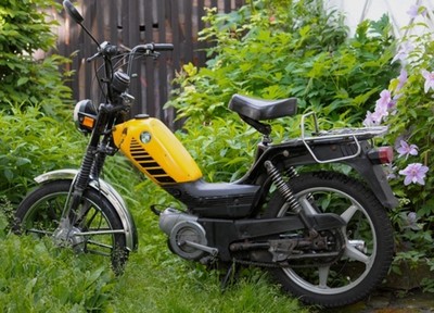 bumble to vader - 1983 Puch  X50-3
