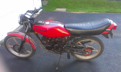 Ultimate Kawasaki AR80 build - 1988  