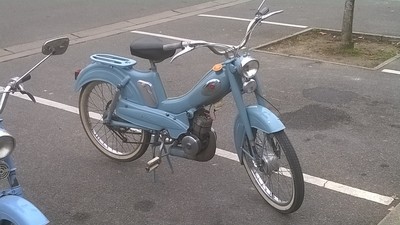 french mob - 1960 Mobylette AV88