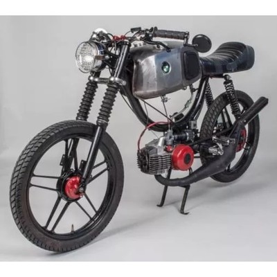 Bare Metal Magnum - 1980 Puch Magnum II