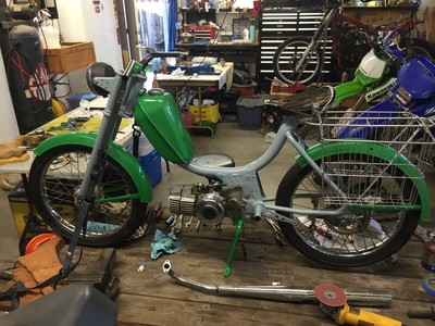 Cafe Free Spirit - 1977 Puch Maxi Free Spirit