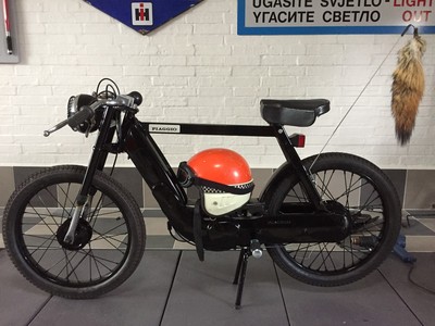 Vespa Ciao Custom Build - 1986 Vespa Ciao P