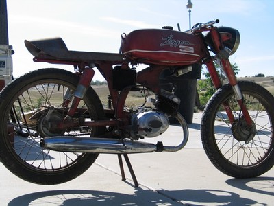 Beelzebubs Ballpeen - 1971 AerMacchi M65 Leggero