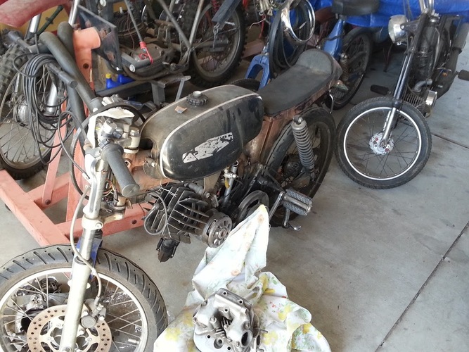 La Monster -  Columbia Commuter