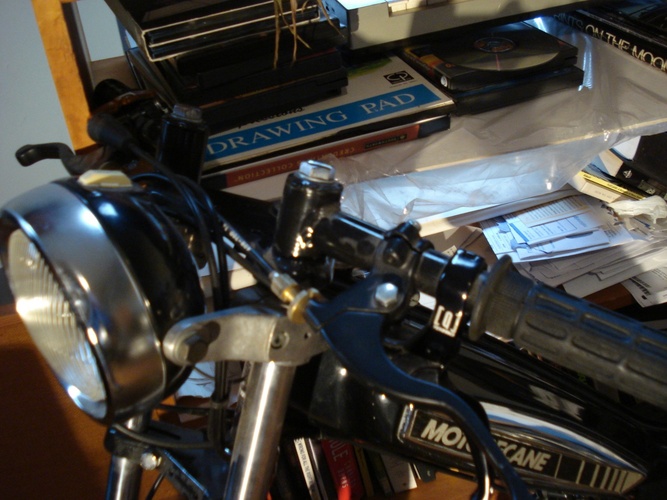 black AV10 - 1979 Motobecane 50V