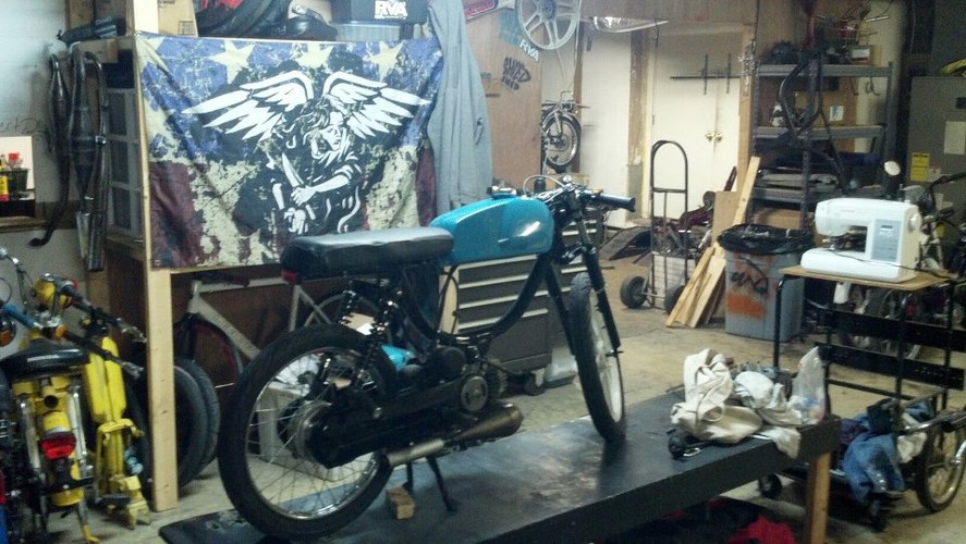 Geny Hobbra  - 2013 Puch Cobra