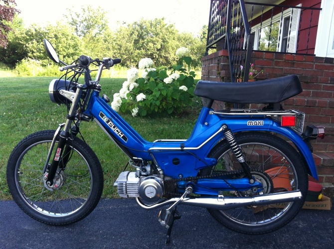 1977 Blue Puch Maxi - 1977 Puch Maxi Luxe
