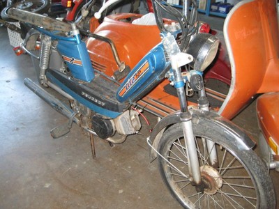 missing - 1977 Peugeot 102