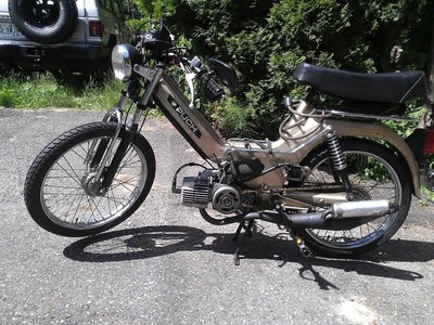 Goldie aka Luxie - 1979 Puch Maxi Luxe