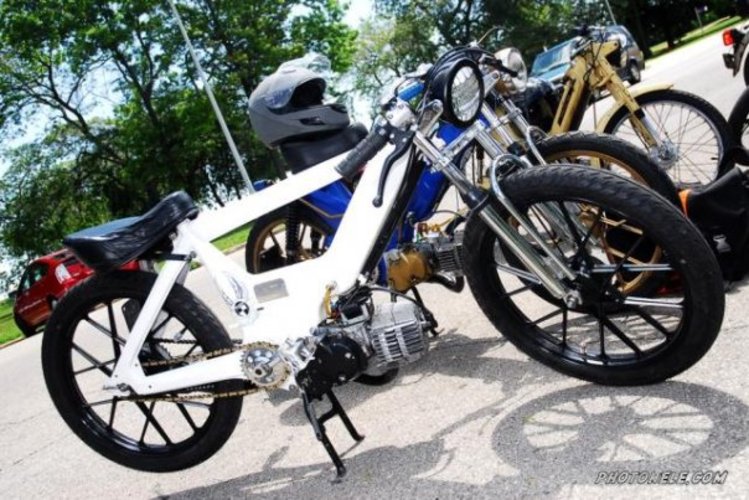 Aika - 1977 Puch Maxi N