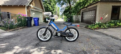 HUG - 1978 Peugeot 103