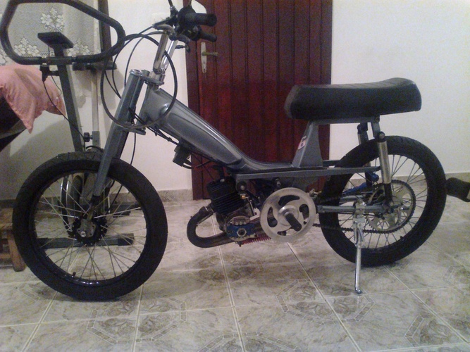 50TINHA - 1975 Motobecane 50V