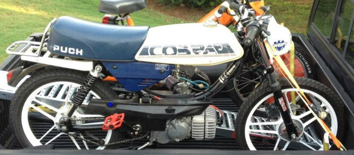 Moped Motion White Cobra - 1986 Puch Cobra