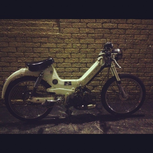 Ghost whip - 1978 Puch Maxi